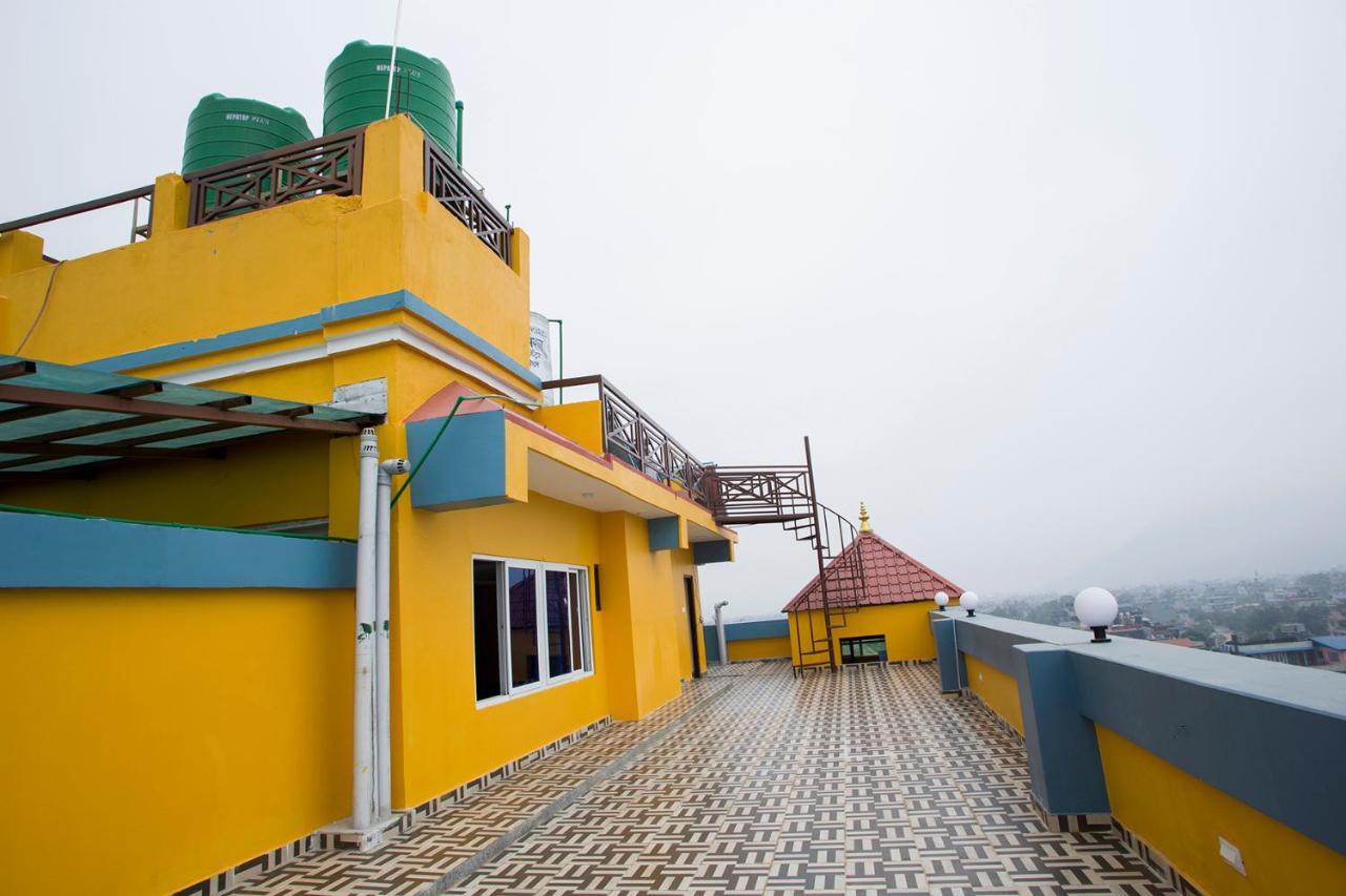 Hotel Yellow Pagoda Pokhara Exterior foto